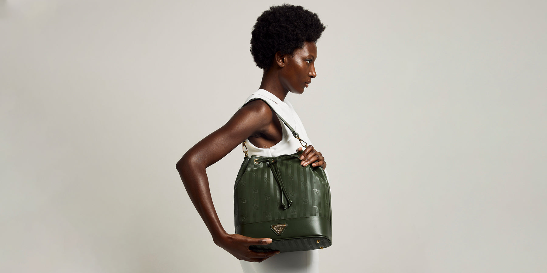 VINERUS OLIVE GREEN GOLD – Maison Mollerus Swiss