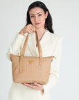 VALLON | Shopper cappuccino beige/gold - on body