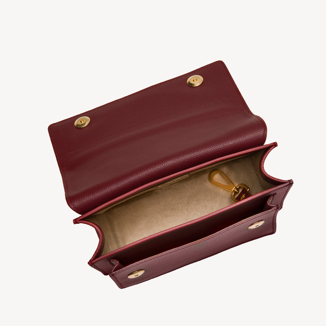 URSY | Umhängetasche Kalbsleder antik rot/gold - offen