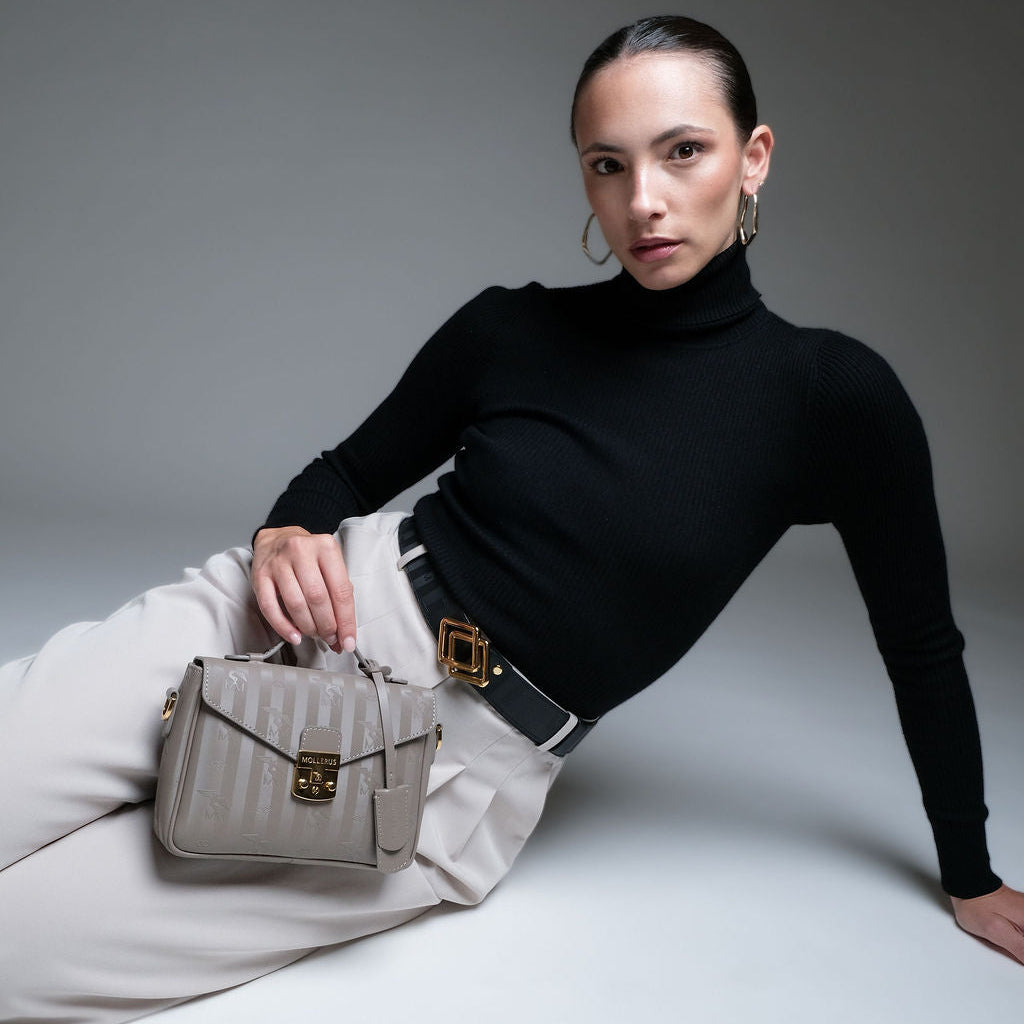 MEYRIN | Umhängetasche taupe grau/gold - on body