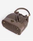 SION | Beuteltasche fango braun/gold - von oben