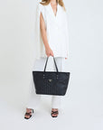 WINTERTHUR | Shopper mit Reissverschluss classic schwarz/silber on body