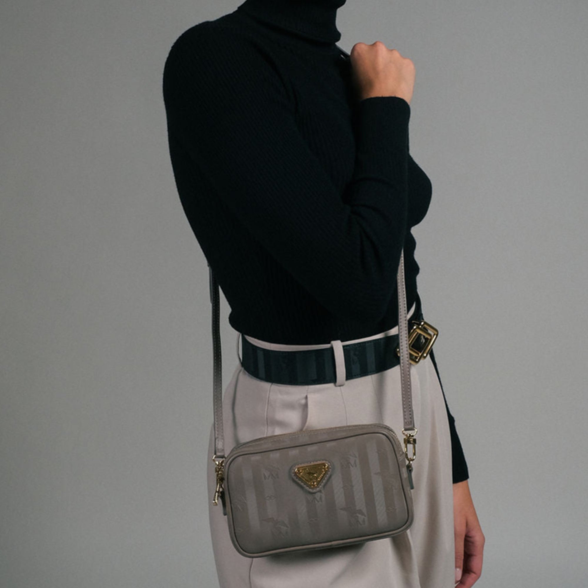 RIVAZ | Sac bandoulière taupe/doré