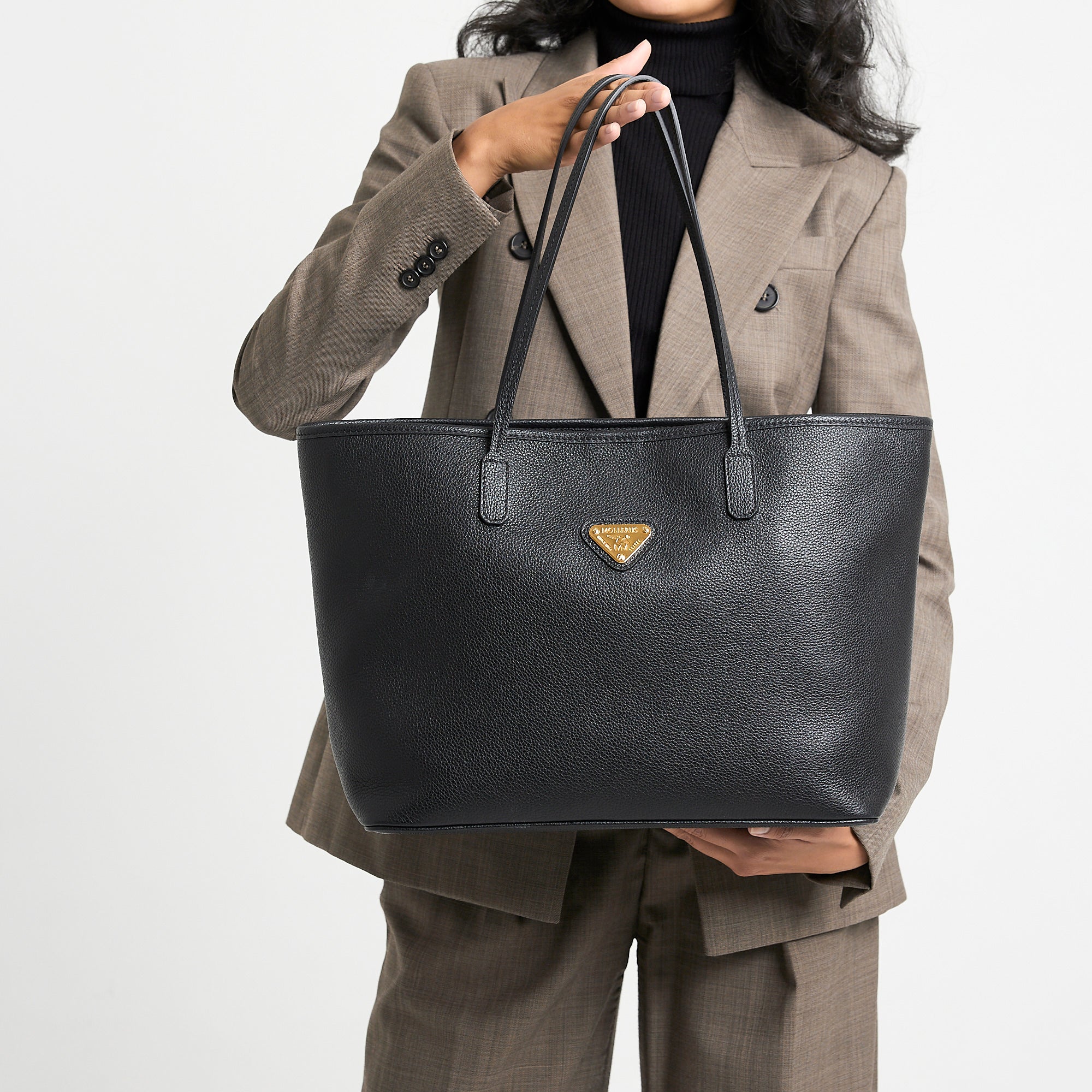 BERN Shopper in pelle Kabsleder nero/oro – Maison Mollerus Swiss