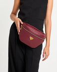BRIENZ | Gürteltasche Kalbsleder antik rot/gold - on body