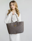 BERN | Shopper fango braun/gold - close up