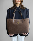 BERN | Shopper Wildleder braun/gold - detail