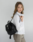 BRUGG | Rucksack classic schwarz/silber - close up