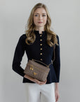 MOUTIER | Umhängetasche taupe grau/gold - on body