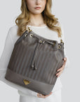 NIESEN | Beuteltasche fango braun/gold - detail