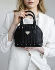 OETWIL | Handtasche Diamonds classic schwarz/silber - getragen