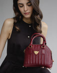 OETWIL | Handtasche antik rot/gold - on body