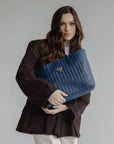 BERN | Shopper deep blau/silber - close up