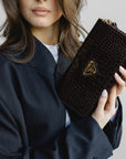 FRESENS | Clutch Croco burgundy braun/gold - getragen