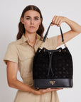 NIESEN | Beuteltasche Kalbsleder mit Velour classic schwarz/gold- close up