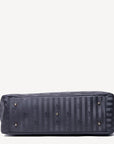 UMIKEN | Handtasche classic schwarz/gold von unten