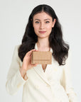 BUIN | Kreditkartenetui cappuccino beige/gold - closeup
