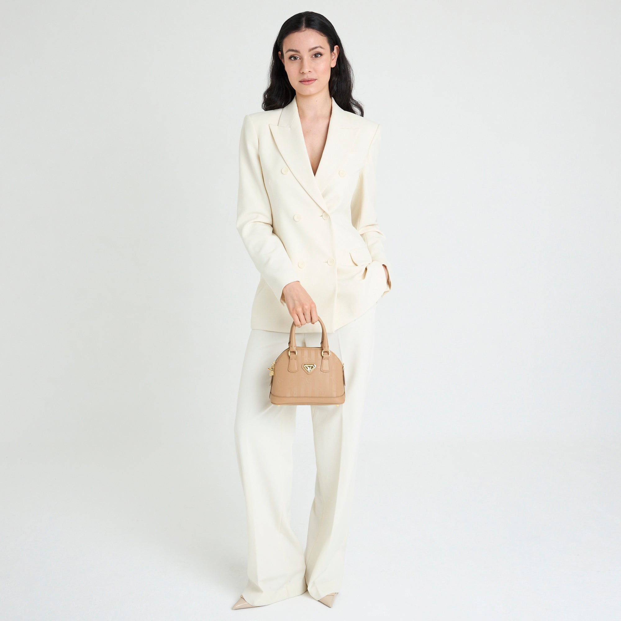 OETWIL | Handtasche cappuccino beige/gold - full body