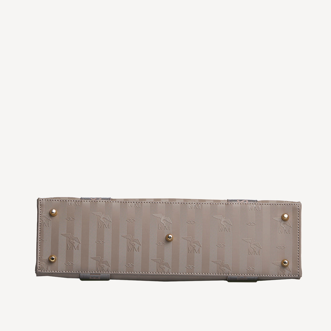 BERLIN | Schultertasche taupe grau/gold - von unten