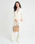 SION | Beuteltasche cappuccino beige/gold - full body
