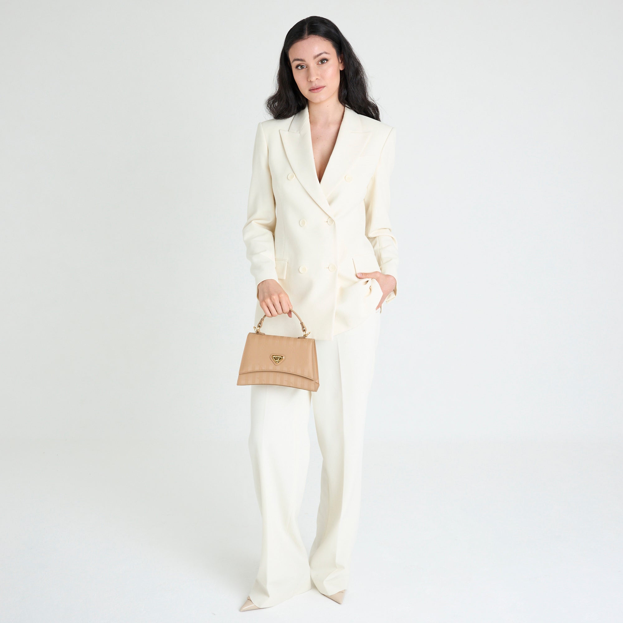 ROMONT | Umhängetasche cappuccino beige/gold - full body