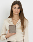 NIEDERHORN | Portemonnaie Pecarus taupe/rosè/silber - frontal body