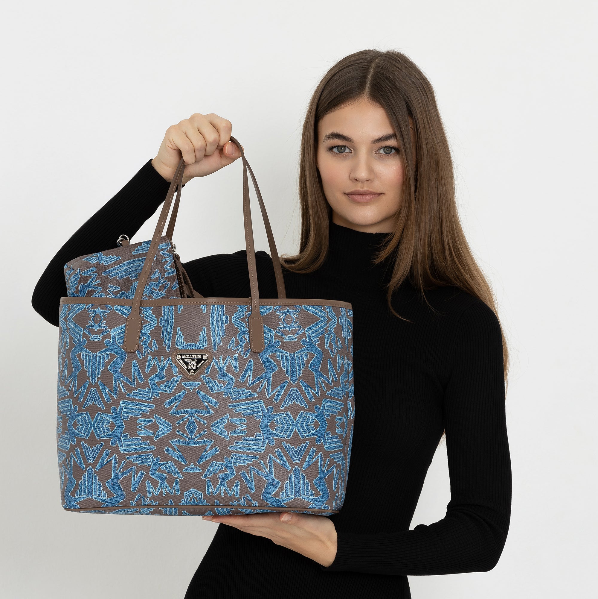 BERN | Shopper Maze braun blau/silber - on body