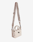 VALS | Umhängetasche Nylon pearl weiss/silber - hängend seite