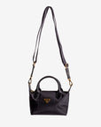 VALS | Umhängetasche Nylon classic schwarz/gold - hängend