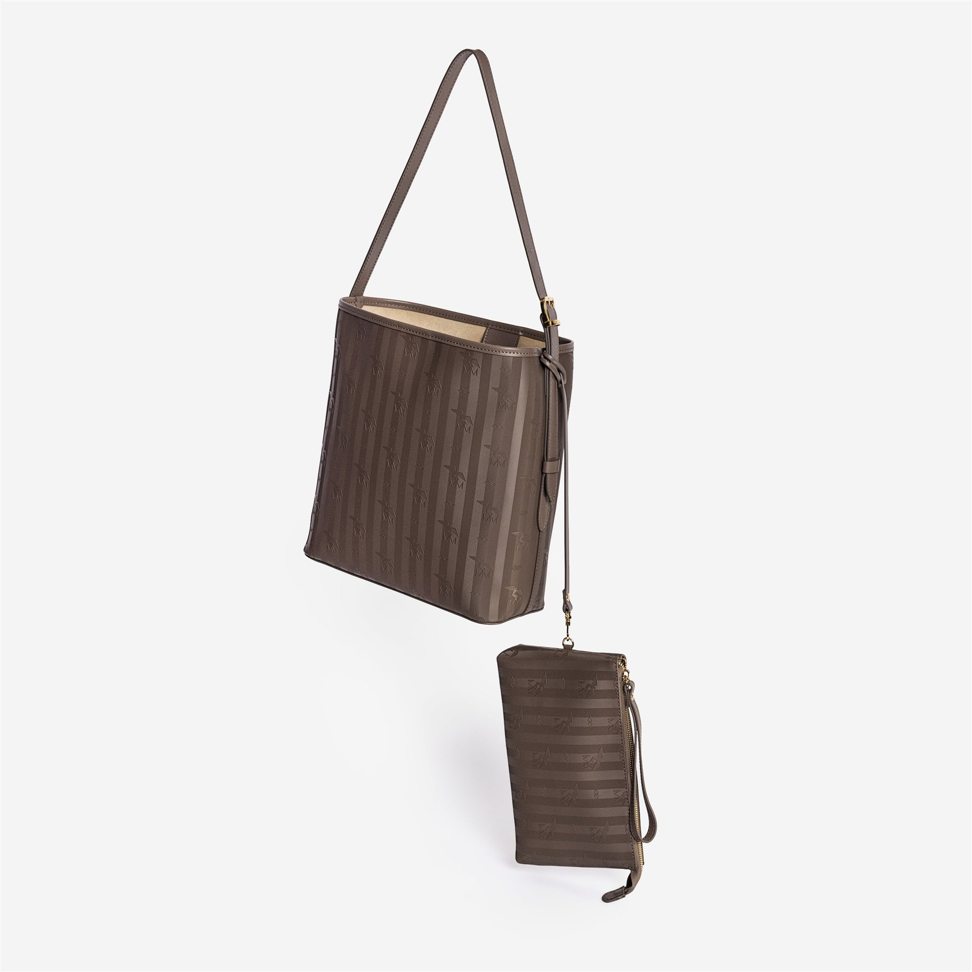 BANNWIL | Beuteltasche fango braun/gold - von hinten hängend