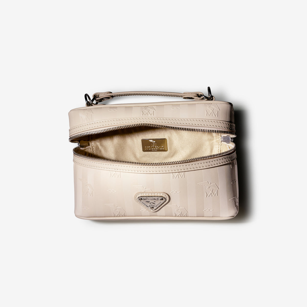 MOUTIER | Umhängetasche pearl weiss/silber – von innen