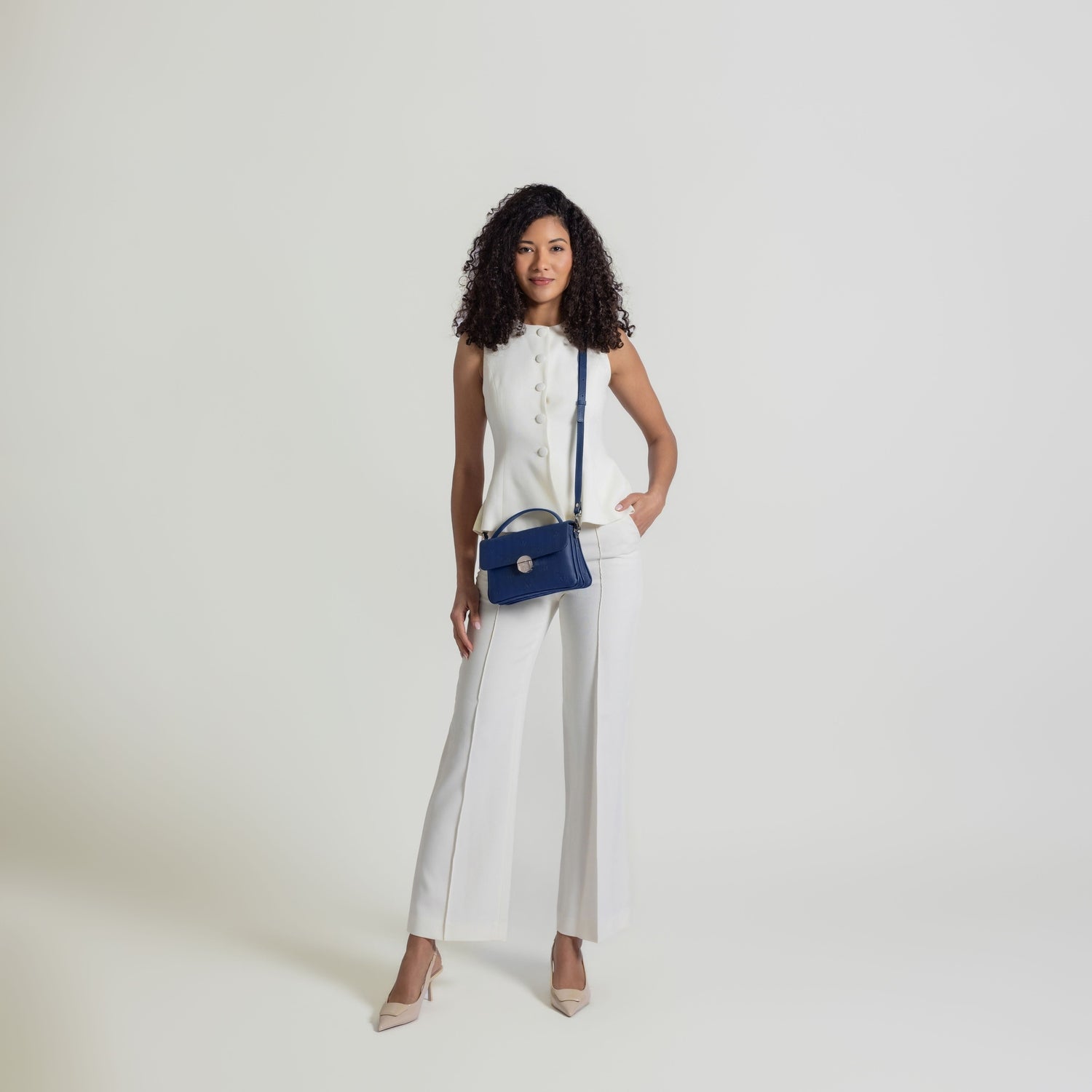 VALLON | Shopper deep blau/silber - on body