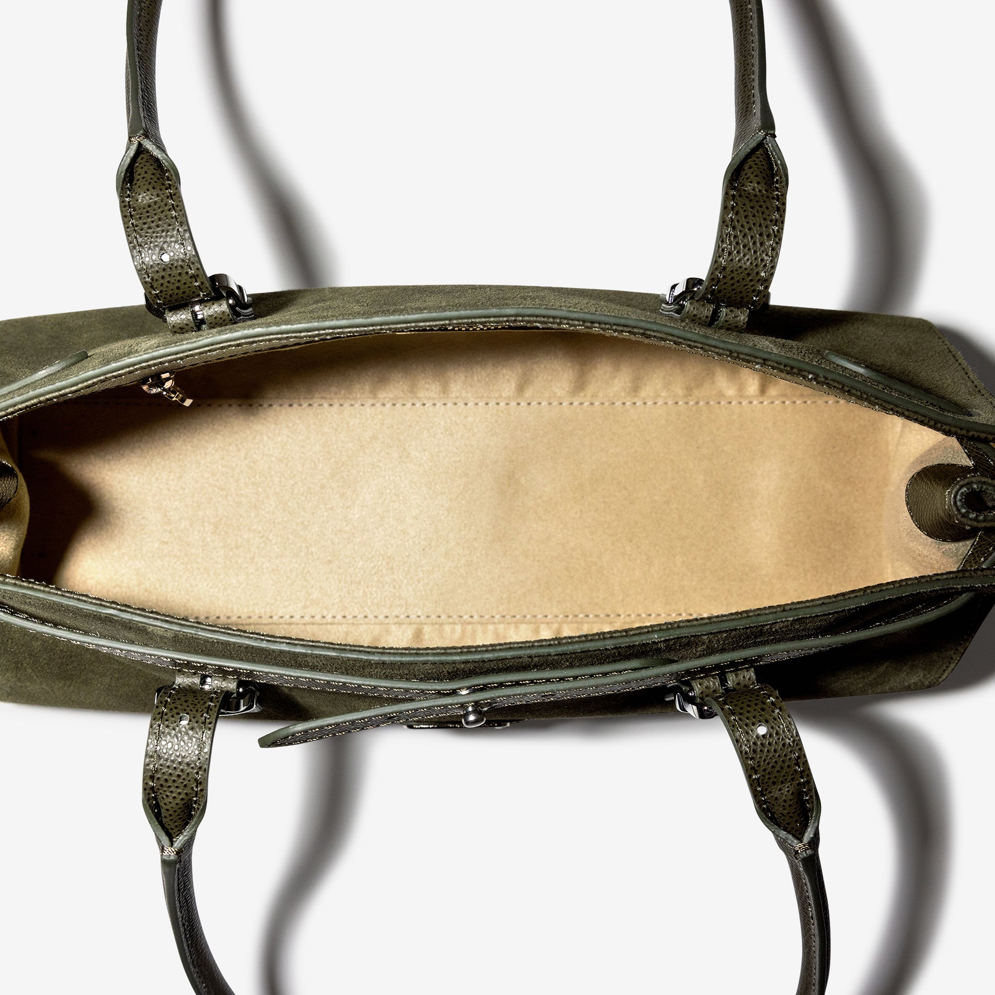 RUE | Schultertasche Wildleder moosgrün/gold - innen
