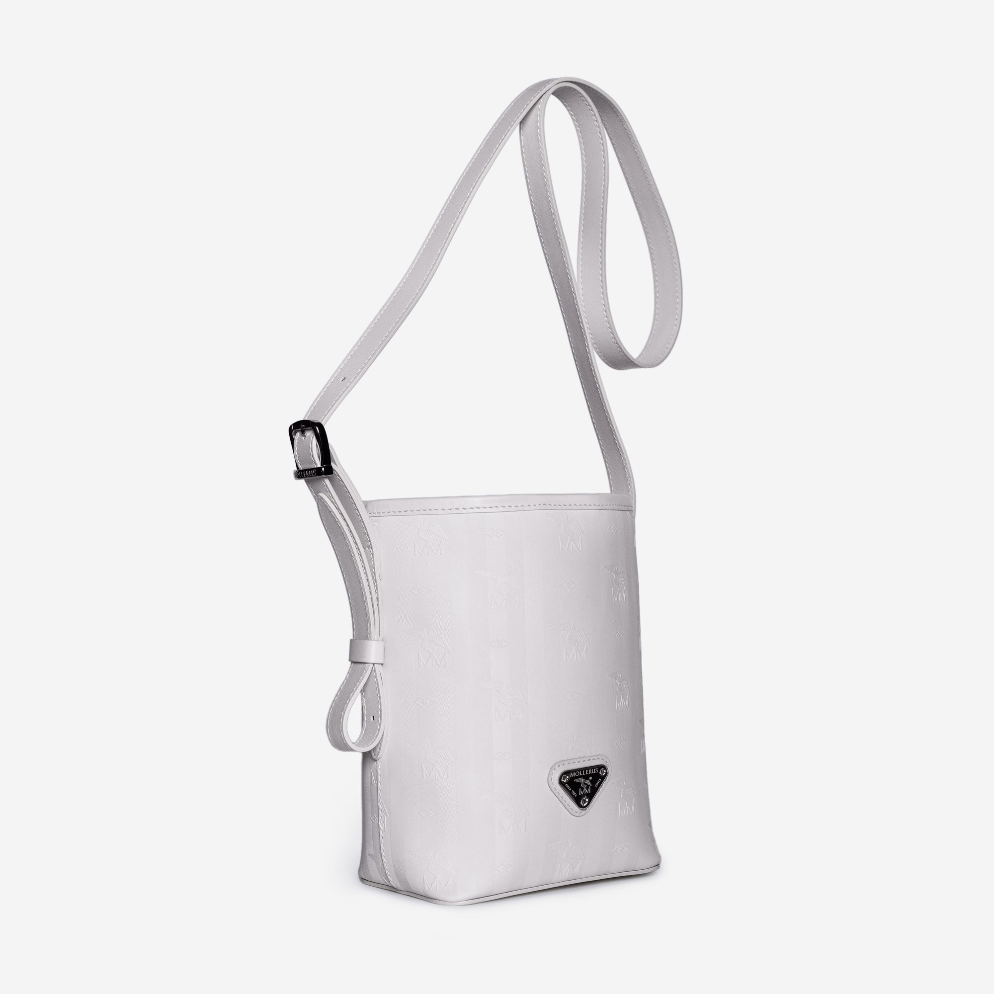 AUSWIL | Beuteltasche snow weiss/gold - leicht seitlich