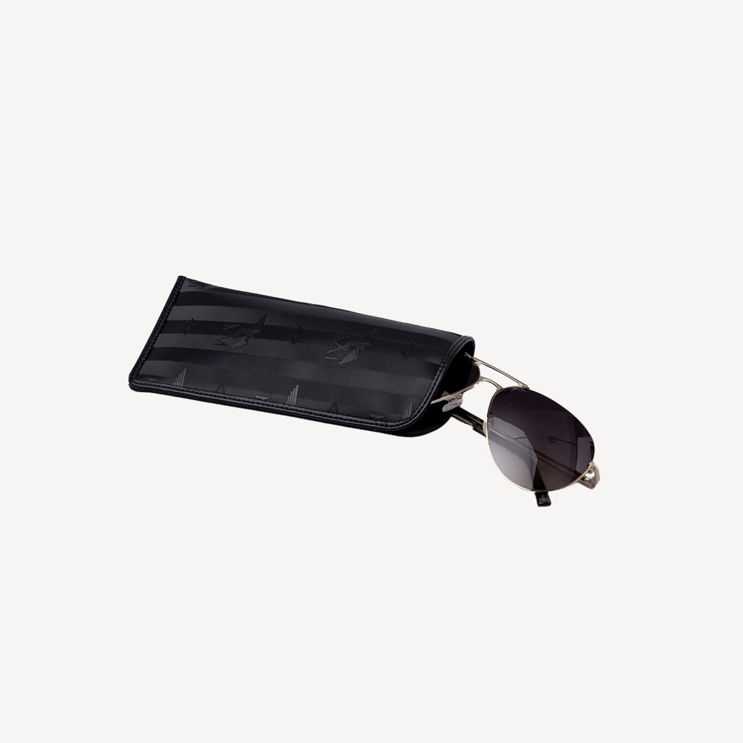 RUCHEN | Brillenetui classic schwarz/gold – von innen