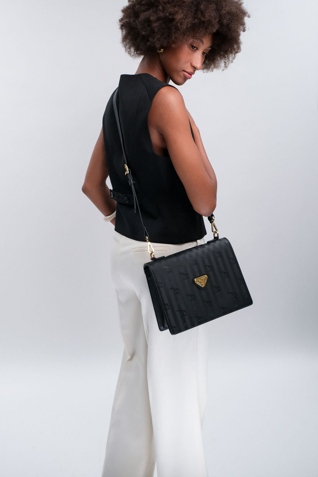WIL | Umhängetasche classic schwarz/gold