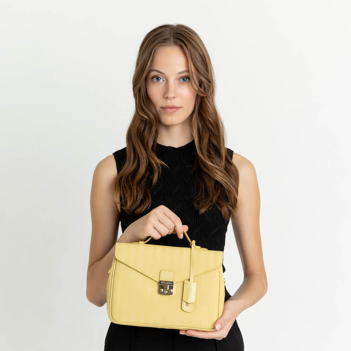 MARLY | Umhängetasche ginger gelb/gold - ON BODY