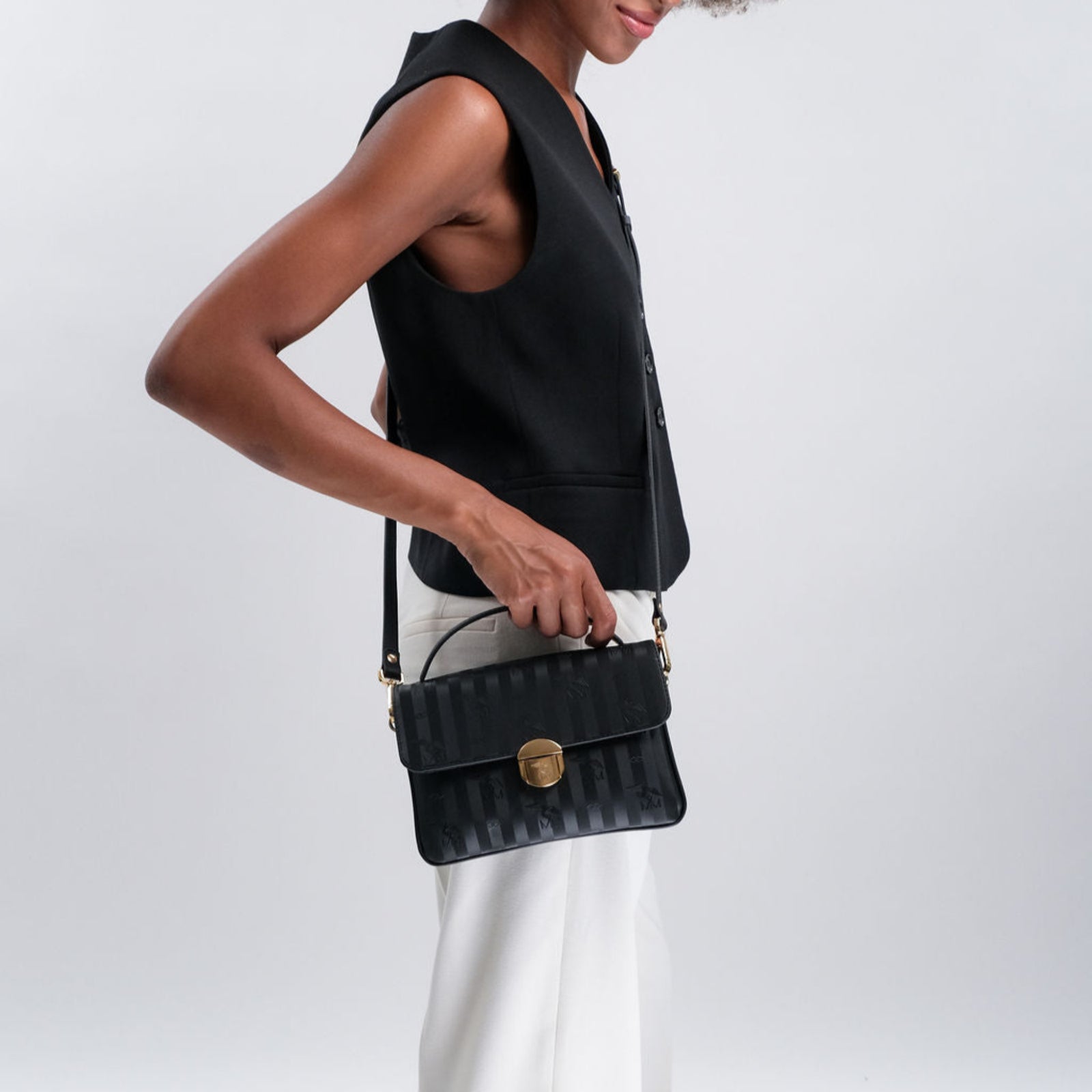 SIGNAU | Crossover black/gold