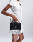 SIGNAU | Sac bandoulière classique, noir/argent
