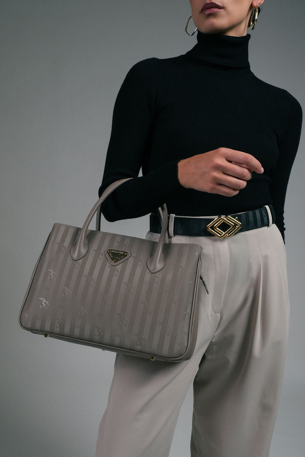 DONAT | Handbag taupe/gold