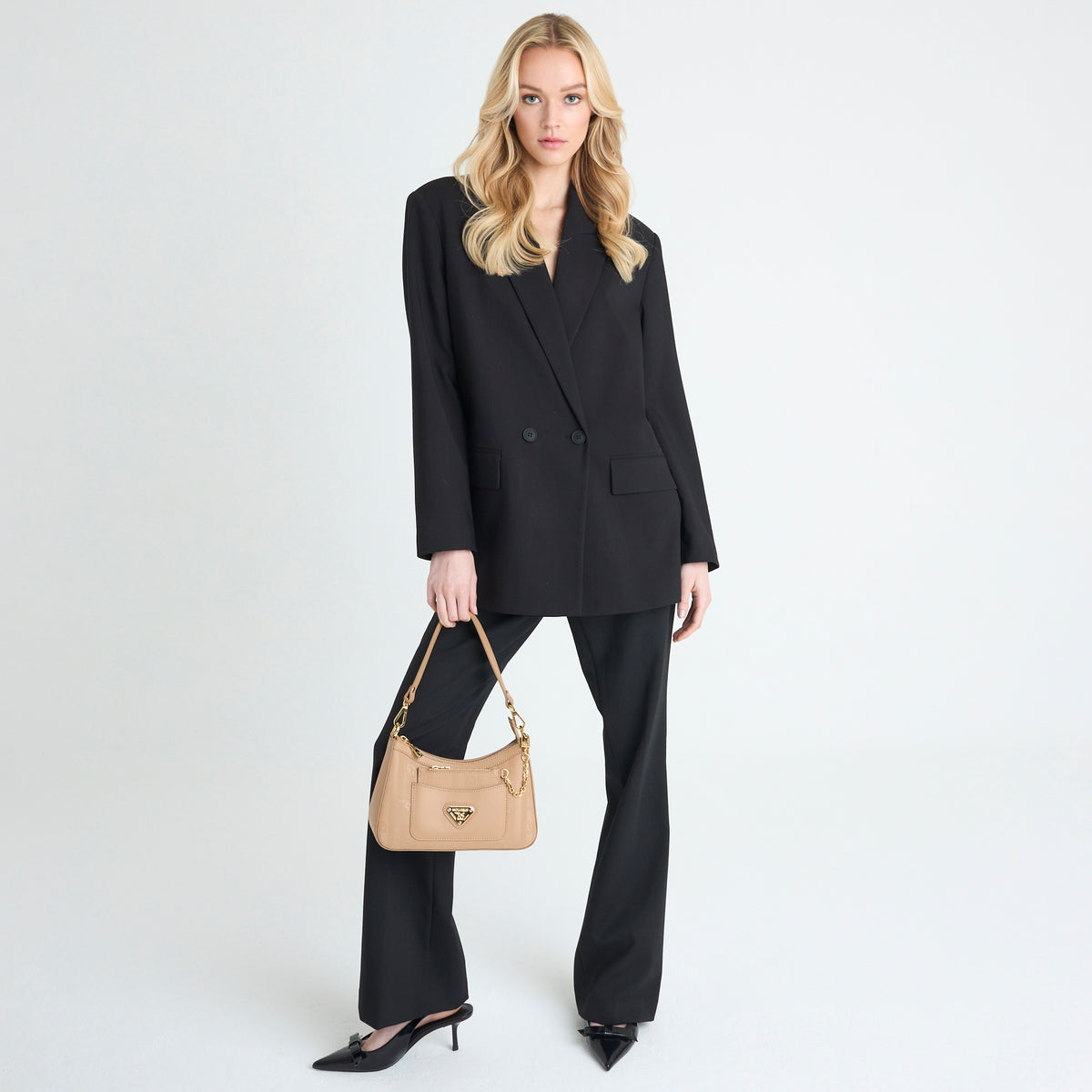 CASTIEL | Schultertasche cappuccino beige/gold -  full body