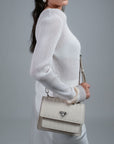 URSY | Sac bandoulière perle/argent