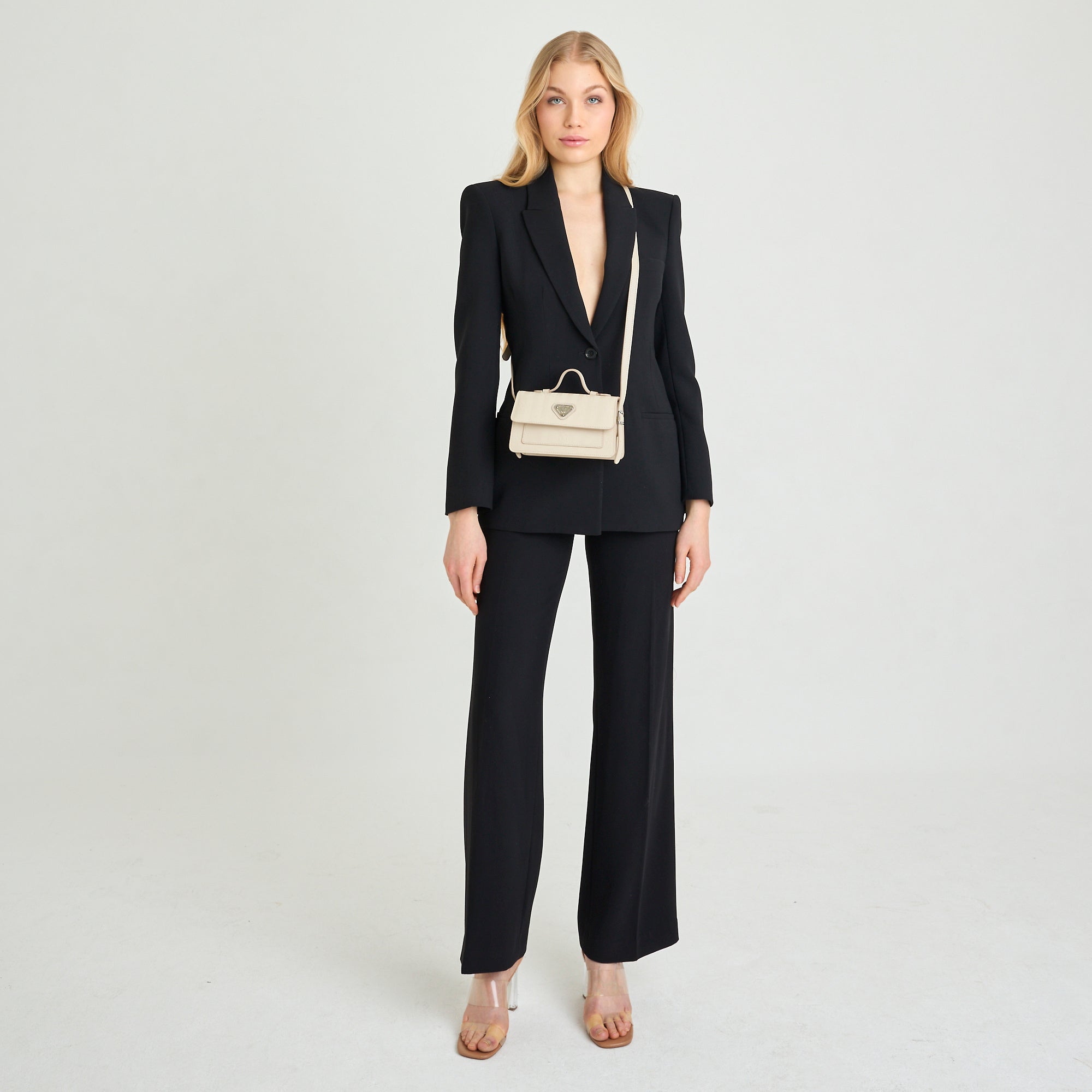 EGG | Umhängetasche pearl/silber - full body