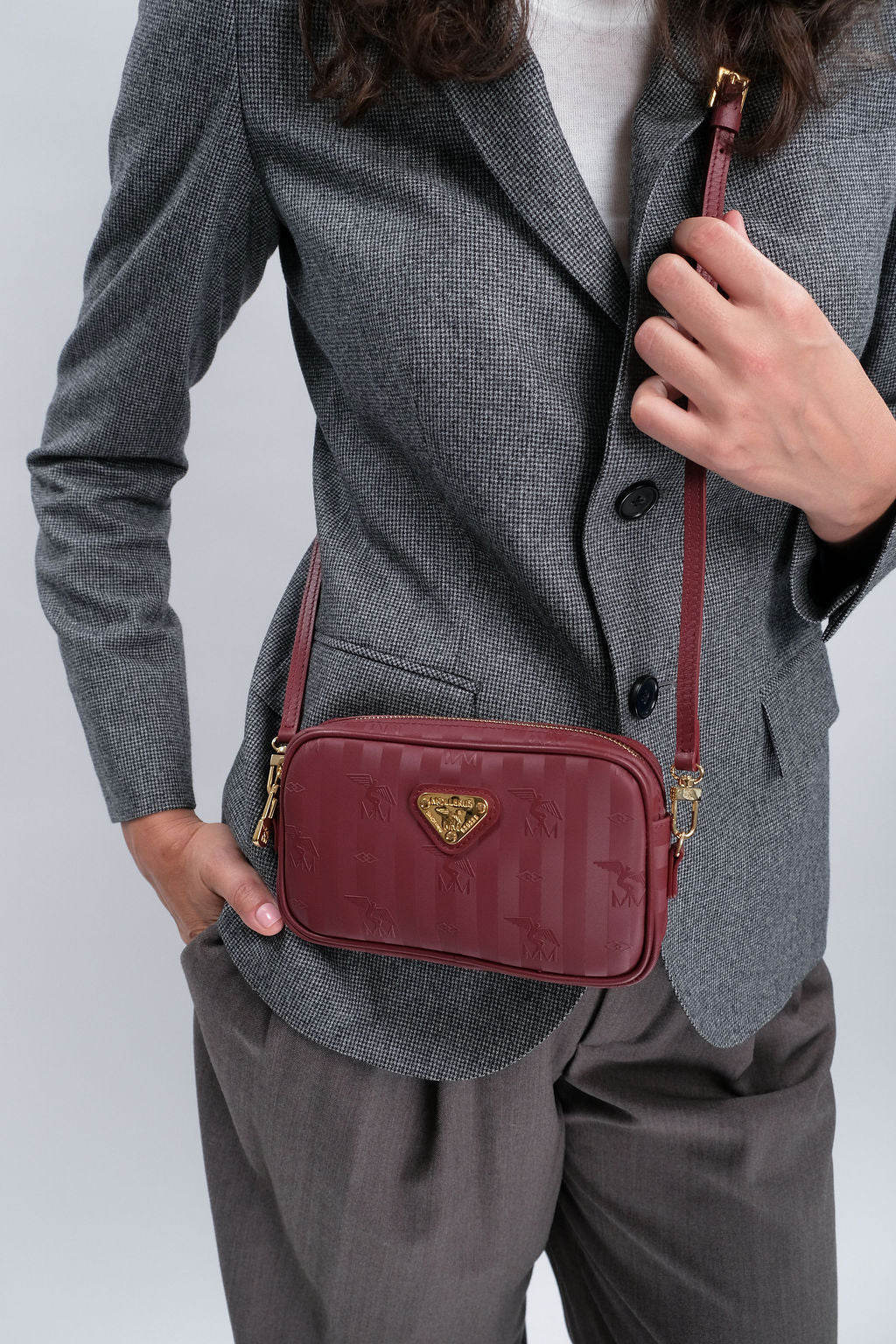 RIVAZ | Shoulder bag antique red/gold