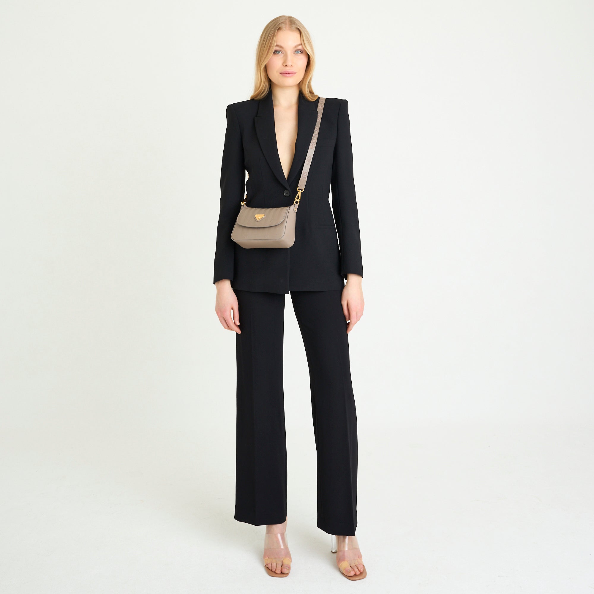 PIZY | Umhängetasche taupe grau/gold - full body