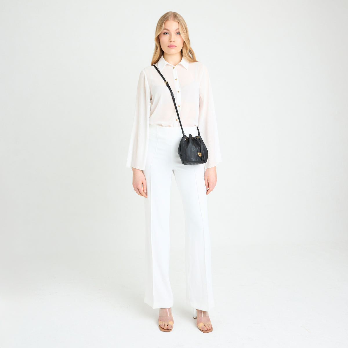VERBIER |  Beuteltasche klein schwarz/gold - full body