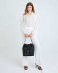 NYON | Beuteltasche classic schwarz/gold - FULL BODY