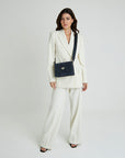 MELIDE | Umhängetasche Velour space blau/silber - FULL BODY