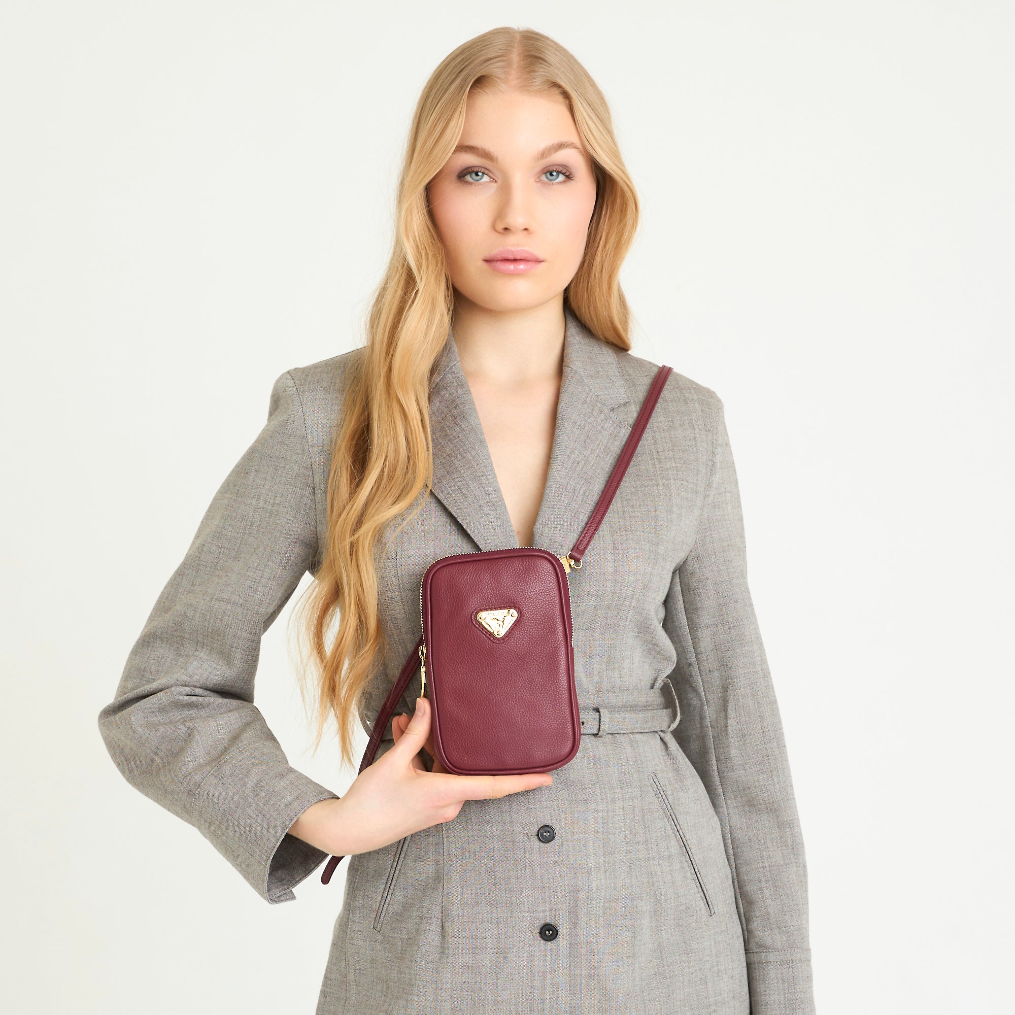 WILDHORN | Handyportemonnaie Kalbsleder antique rot/gold - on body