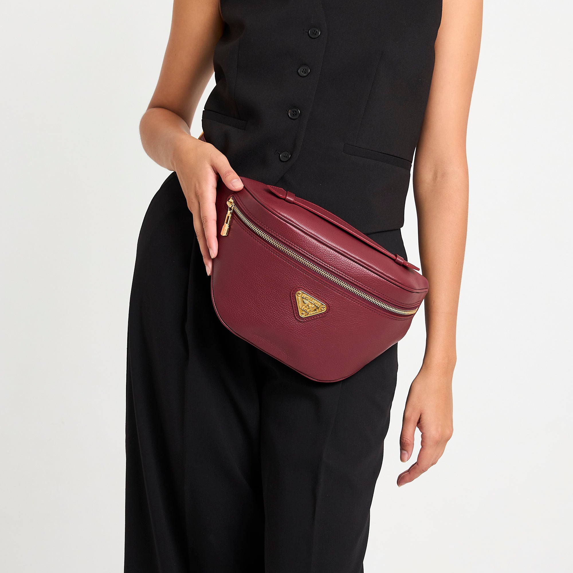 BRIENZ | Gürteltasche Kalbsleder antik rot/gold - on body